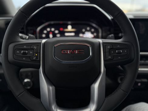 New 2026 GMC Sierra 1500 SLT image 16