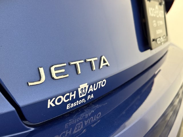 Used 2022 Volkswagen Jetta SE FWD image 19