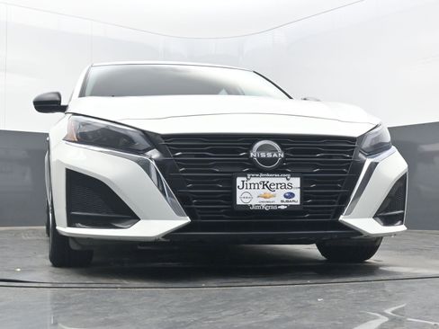 Used 2024 Nissan Altima 2.5 S image 21