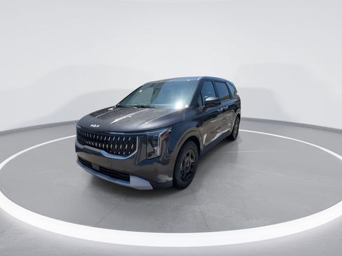 New 2026 Kia Carnival FWD image 3