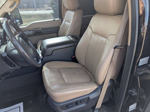 Used 2013 Ford F350 Lariat w/ Chrome Pkg image 17