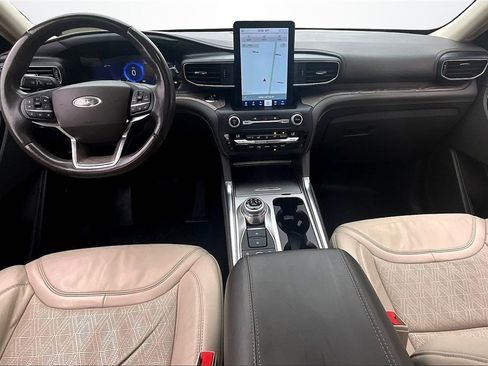 Used 2020 Ford Explorer Platinum w/ Premium Technology Package image 7