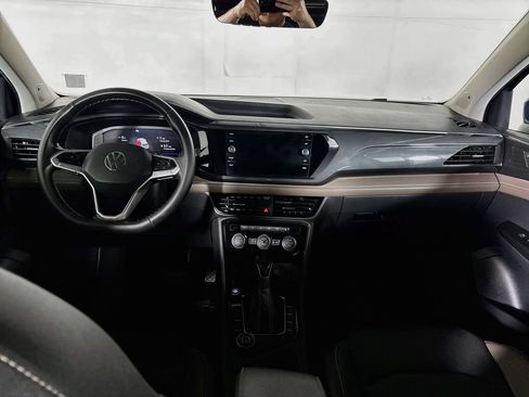 Certified 2022 Volkswagen Taos SEL AWD/4WD image 13