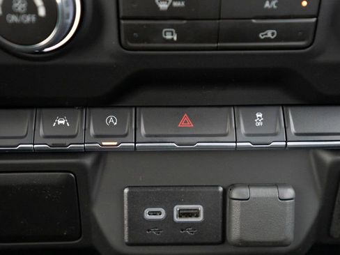 New 2026 Chevrolet Silverado 1500 W/T image 27