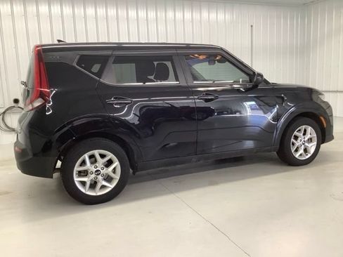 Used 2020 Kia Soul S FWD image 6