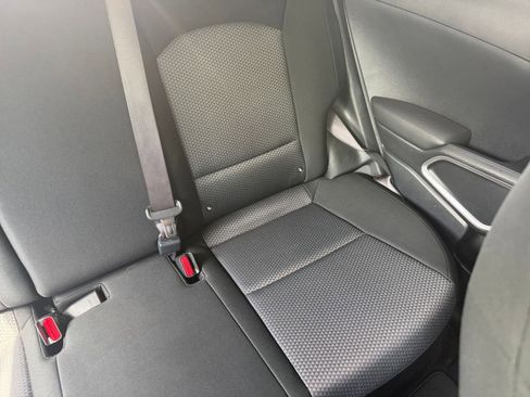 Used 2025 Kia Soul LX w/ LX Technology Package image 35