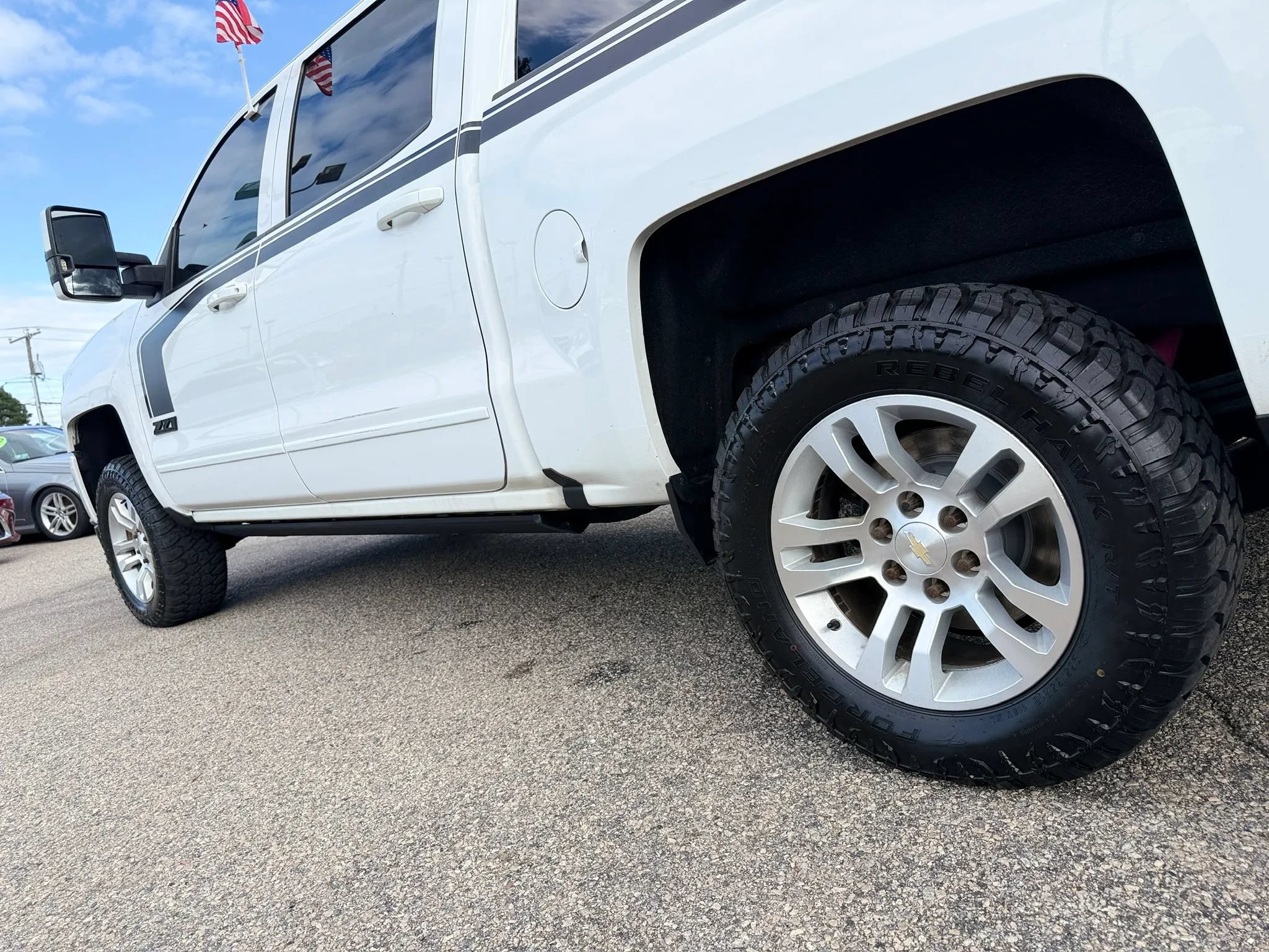 Used 2017 Chevrolet Silverado 1500 LT w/ Rally 2 Edition AWD/4WD image 10