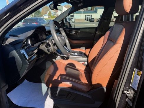Used 2021 Audi Q7 2.0T Premium Plus w/ Premium Plus Package image 14