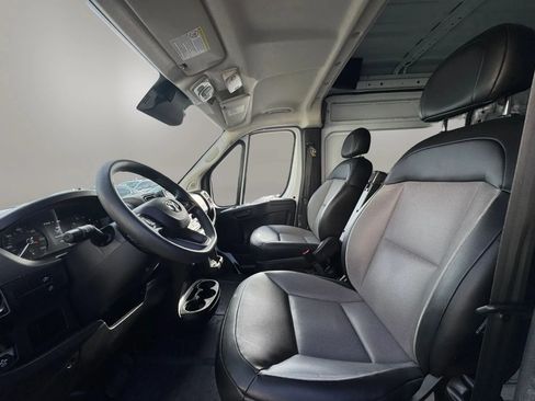 Used 2023 RAM ProMaster 3500 FWD image 8