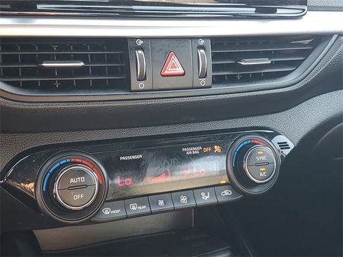 Used 2023 Kia Forte GT-Line w/ GT-Line Premium Package image 24