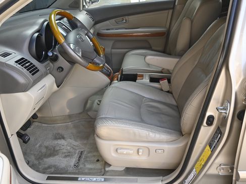 Used 2005 Lexus RX 330 AWD image 27