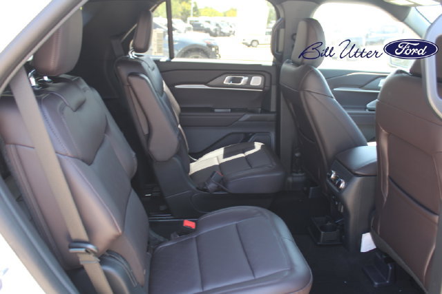 New 2026 Ford Explorer Platinum RWD image 9