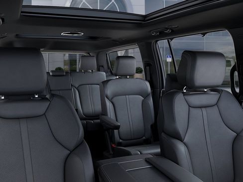New 2026 Jeep Grand Wagoneer Limited AWD/4WD image 26