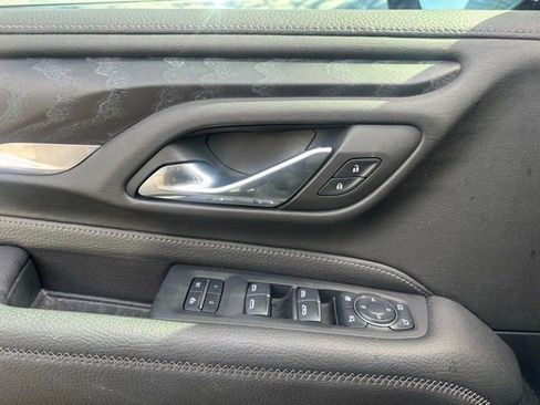 Used 2024 GMC Yukon Denali w/ Advanced Technology Package image 30