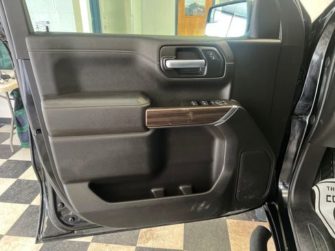 Used 2021 Chevrolet Silverado 1500 LT w/ Convenience Package II image 41