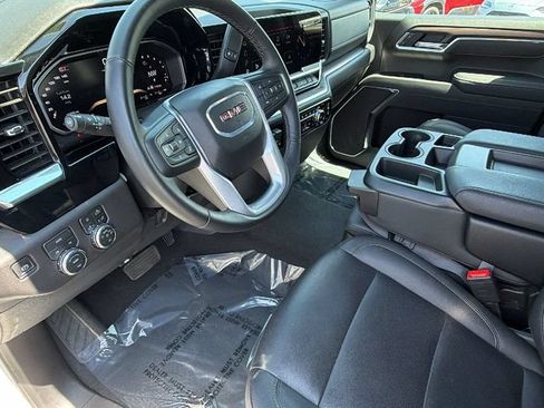 Used 2026 GMC Sierra 1500 SLT AWD/4WD image 10