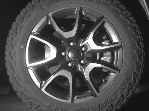 Used 2025 Jeep Compass Trailhawk AWD/4WD image 13