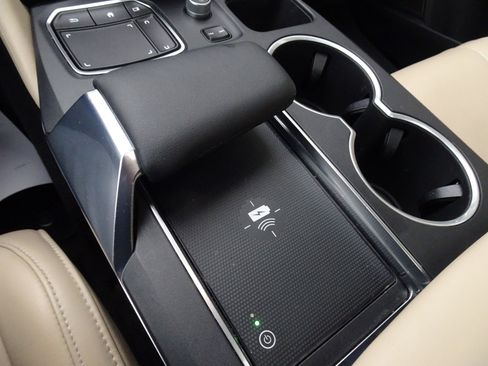 Used 2022 Acura MDX SH-AWD w/ Technology Package image 17