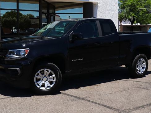 Used 2022 Chevrolet Colorado LT w/ Fleet Safety Package RWD image 3