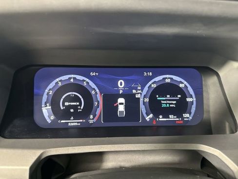 Used 2024 Toyota Tacoma Limited w/ Limited Package (LT) AWD/4WD image 16