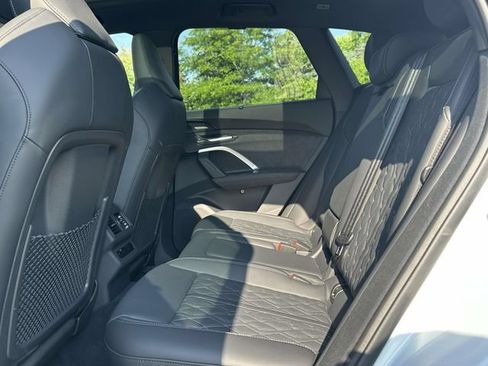 Certified 2025 Audi SQ5 Premium Plus AWD/4WD image 14