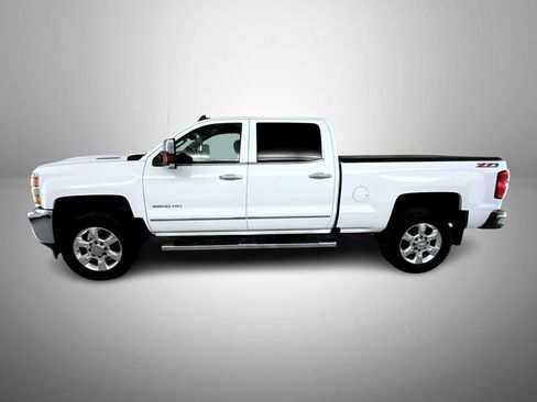 Used 2017 Chevrolet Silverado 2500 LTZ w/ Duramax Plus Package image 8
