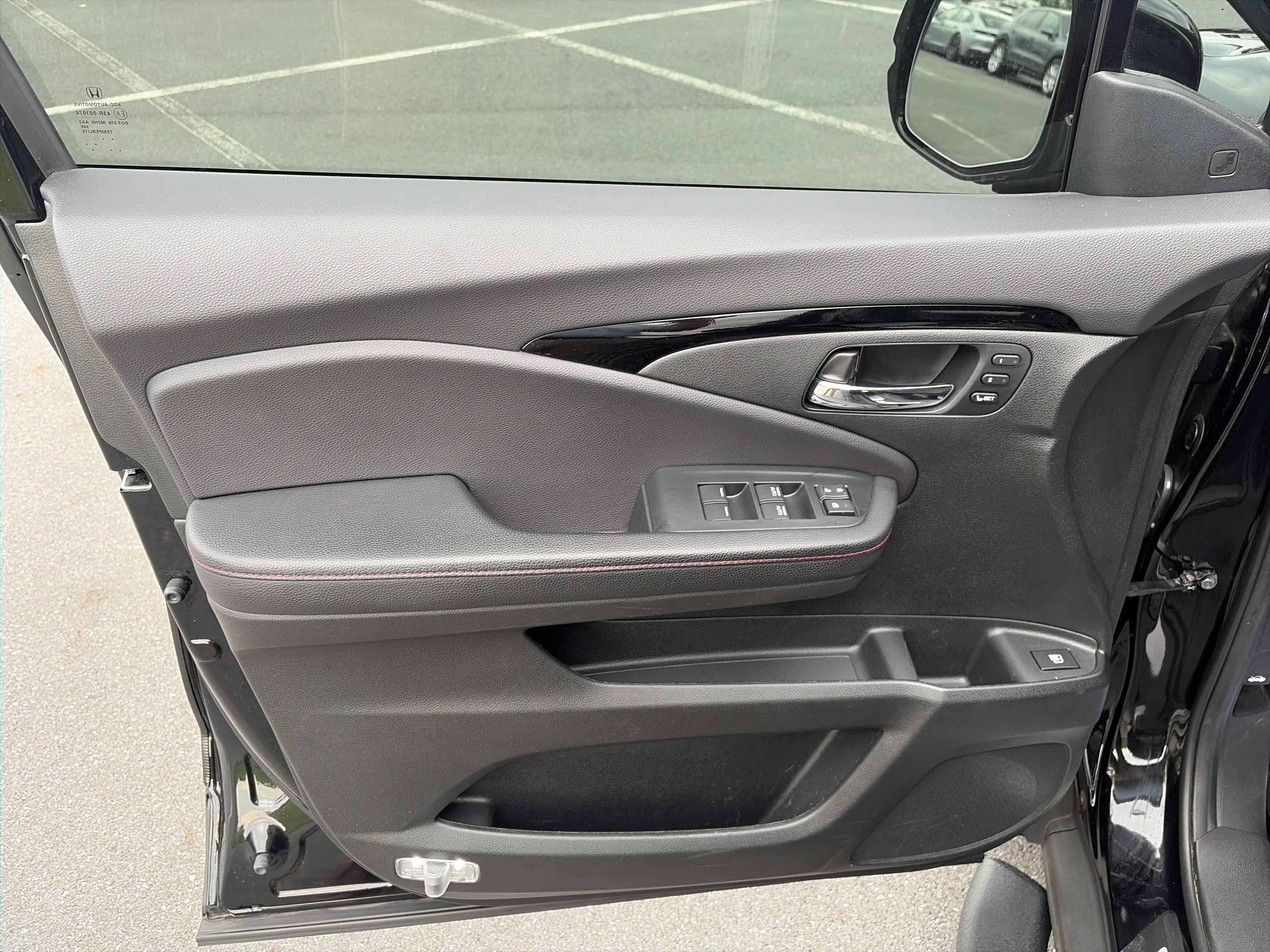 Used 2024 Honda Ridgeline Black Edition image 14