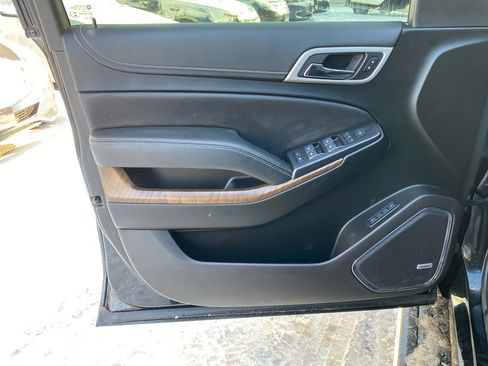 Used 2019 GMC Yukon Denali w/ Denali Ultimate Package image 10