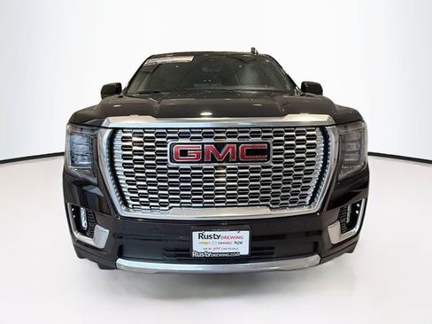 Used 2023 GMC Yukon XL Denali w/ Denali Reserve Package image 2