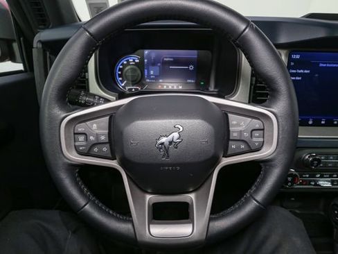 Used 2024 Ford Bronco Outer Banks image 29