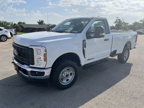 New 2025 Ford F350 XL w/ XL Chrome Package image 3