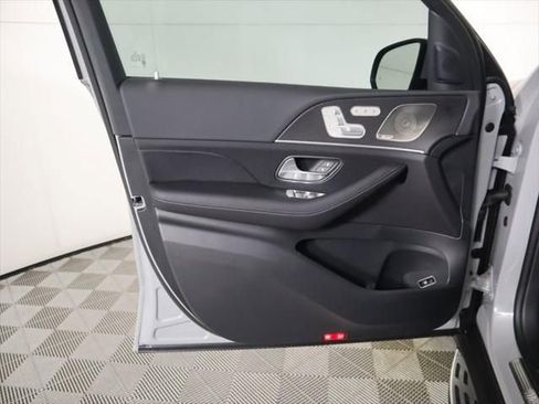 New 2026 Mercedes-Benz GLS 450 4MATIC image 26