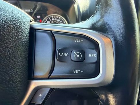 Used 2023 RAM 1500 Big Horn AWD/4WD image 30