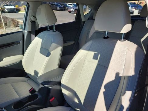 Used 2021 Kia Seltos EX image 18