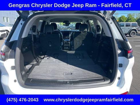 Certified 2023 Jeep Grand Cherokee L Limited w/ Black Appearance Package AWD/4WD image 31