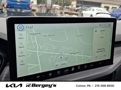 Used 2023 Ford Escape Platinum w/ Premium Technology Package FWD image 17