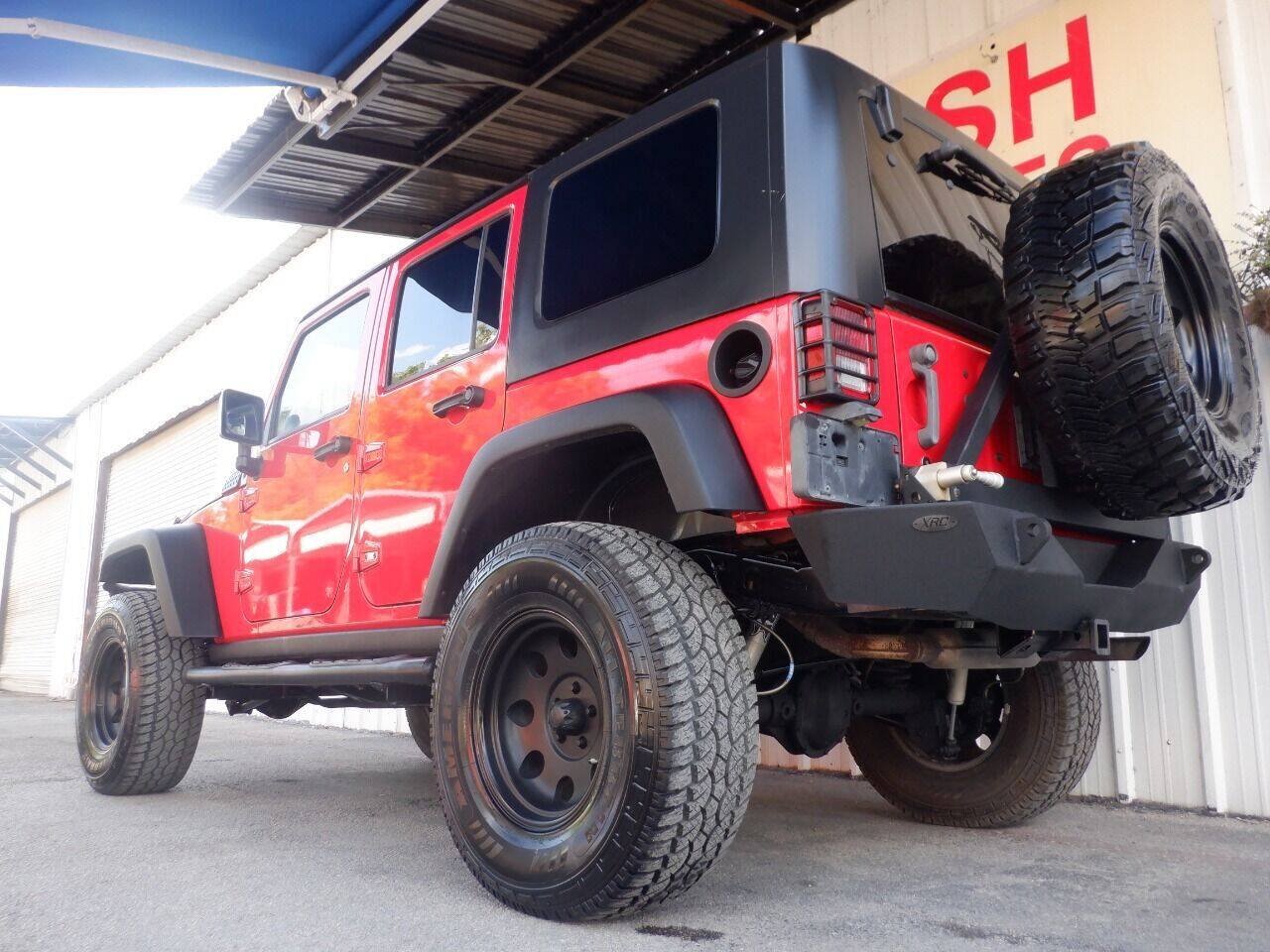 Used 2008 Jeep Wrangler Unlimited Rubicon w/ PWR Convenience Group AWD/4WD image 9