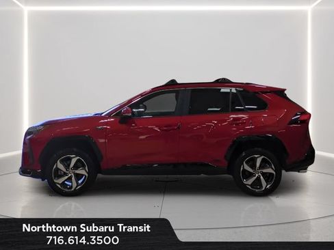 Used 2023 Toyota RAV4 SE w/ Weather & Moonroof Package AWD/4WD image 2