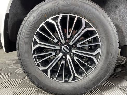 New 2026 Nissan Armada SL w/ Captain's Chari Seat Package image 15