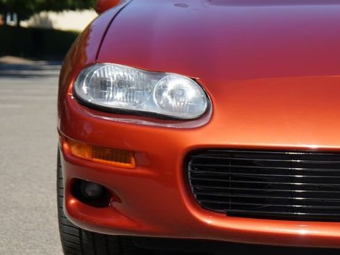 Used 2002 Chevrolet Camaro Z28 w/ Preferred Equipment Group 2 RWD image 19
