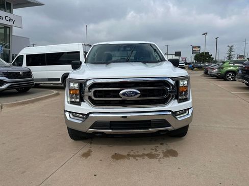 Used 2022 Ford F150 XLT w/ Equipment Group 302A High AWD/4WD image 2