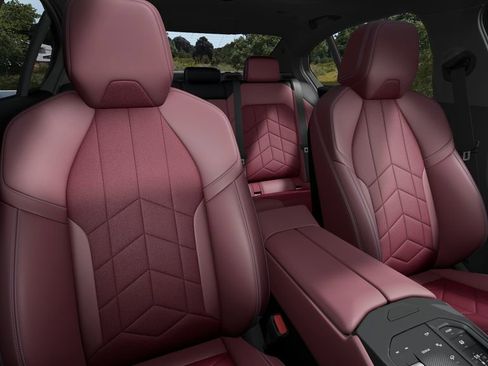 Used 2025 BMW 530i xDrive 530i xDrive image 41