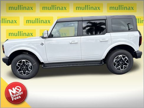 New 2025 Ford Bronco Outer Banks image 2