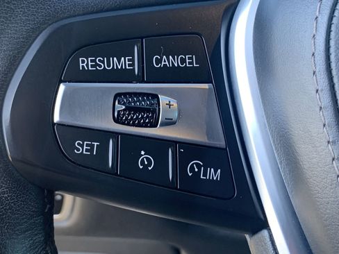 Used 2023 BMW X5 xDrive45e image 29