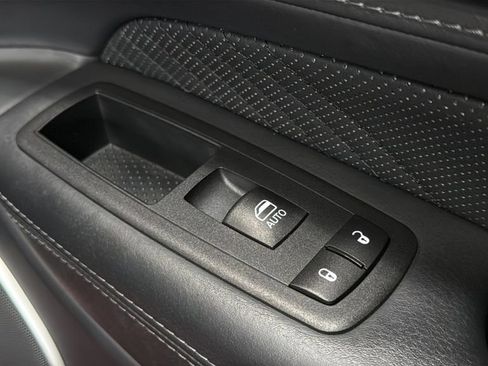 Used 2020 Jeep Grand Cherokee Trackhawk AWD/4WD image 11
