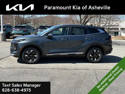 New 2026 Kia Sportage LX image 3