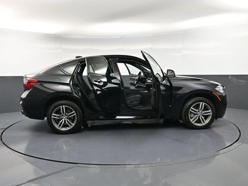 Used 2018 BMW X6 xDrive50i AWD/4WD image 36