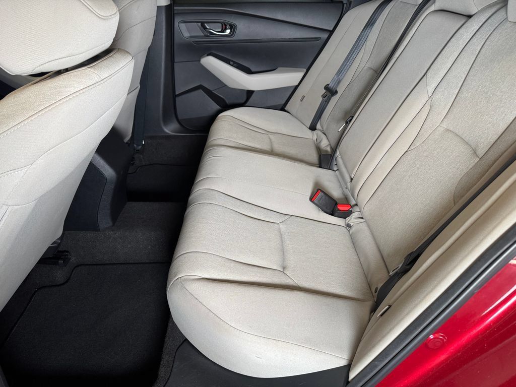 Used 2024 Honda Accord EX image 19