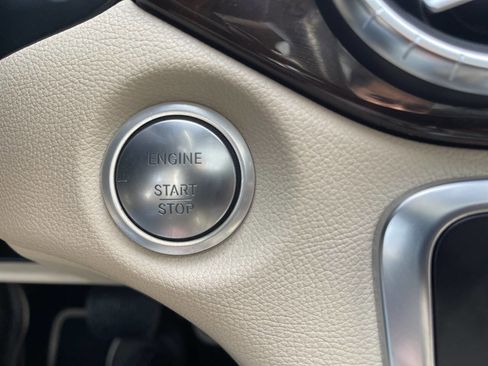 Used 2019 Mercedes-Benz CLA 250 4MATIC image 31