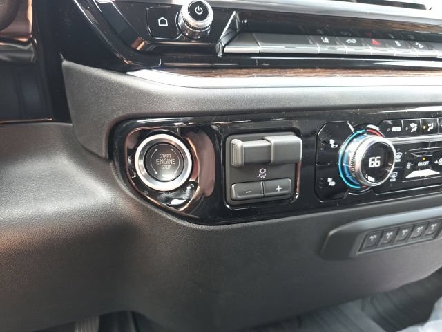 New 2026 GMC Sierra 3500 SLE w/ SLE Value Package AWD/4WD image 18
